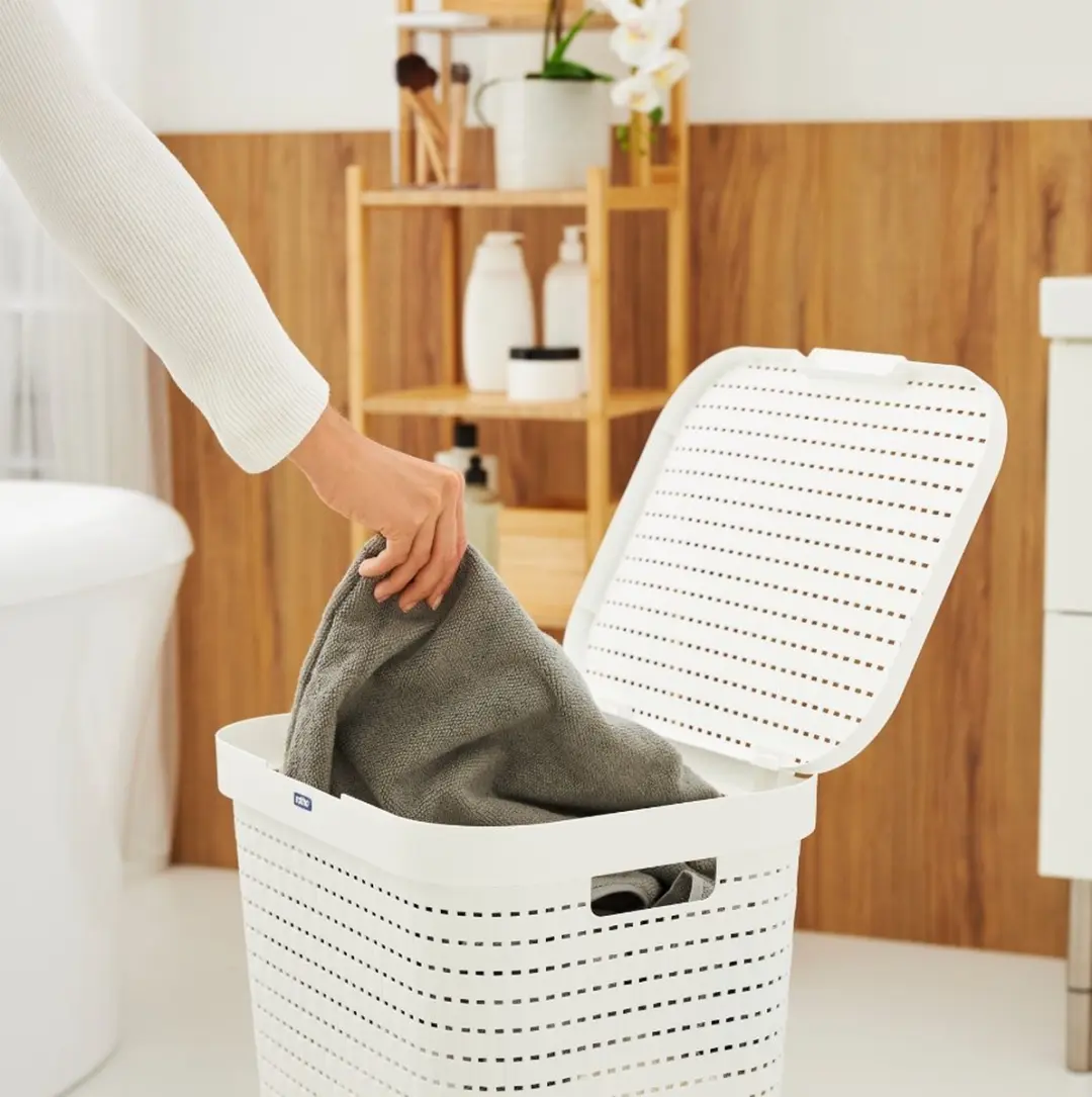 Rotho COUNTRY Wasmand met Deksel 55L - Wit