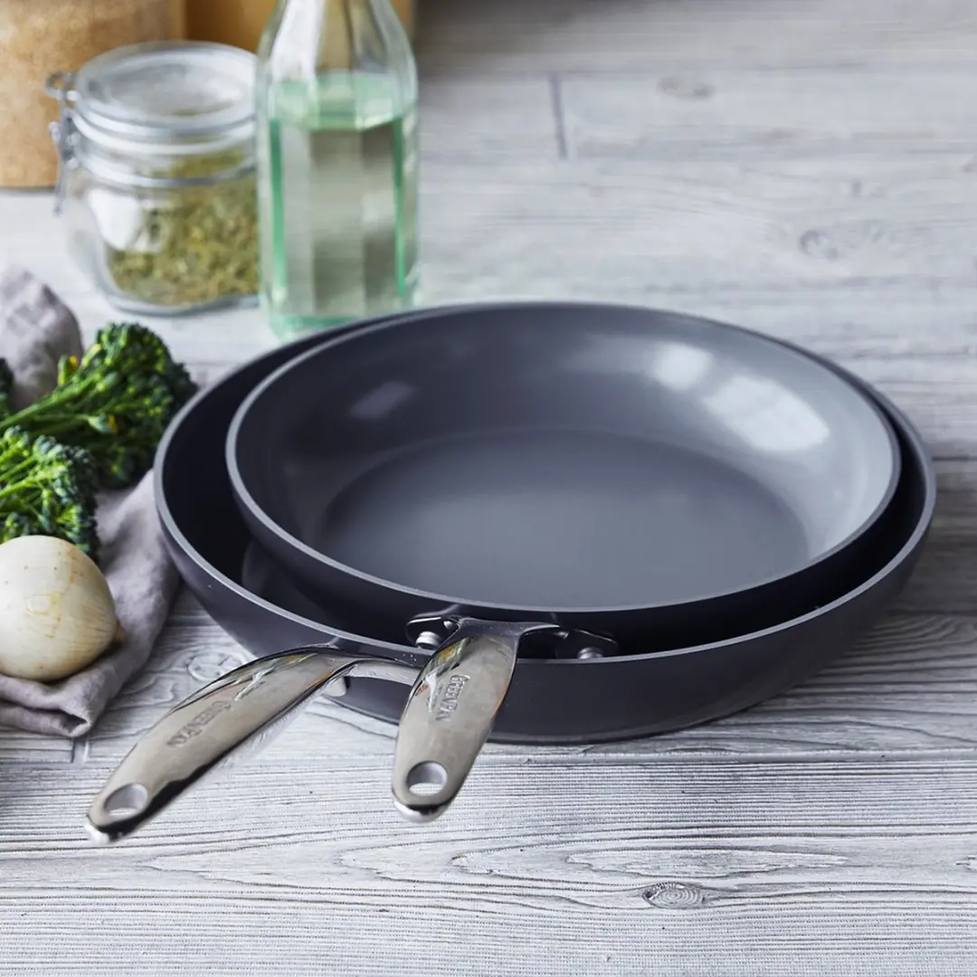 GreenPan Valencia Pro CC000673-001 Koekenpannenset 2-delig - 26/30cm - Grijs