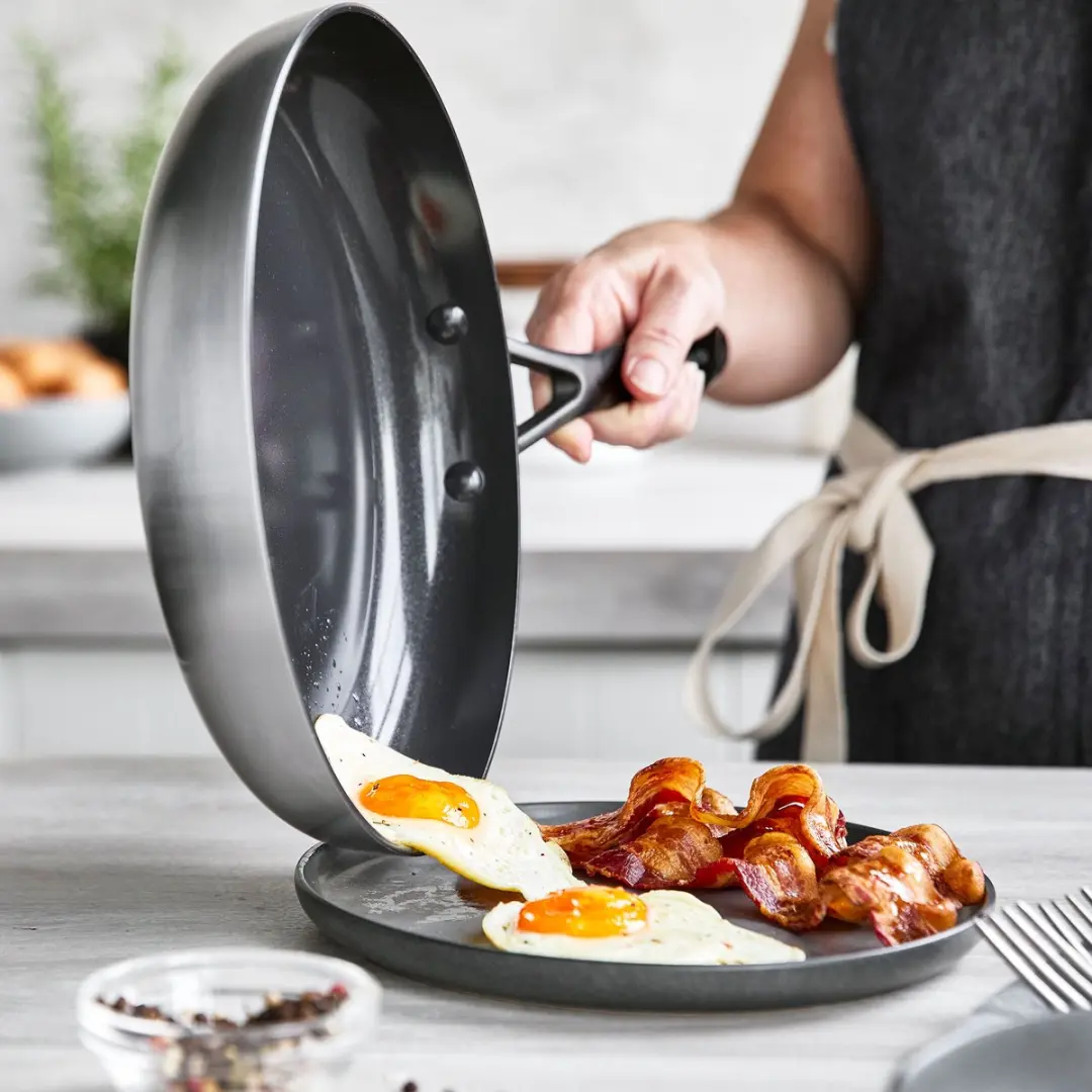 GreenPan Venice Pro CC002402-001 Koekenpannenset 2-delig - 26/30cm - Inductie - Ovenbestendig 220°C