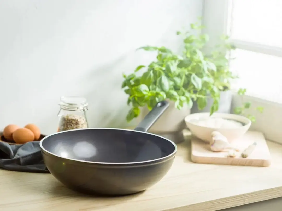 BK Easy Induction Wokpan 30cm - 4.2L - Zwart