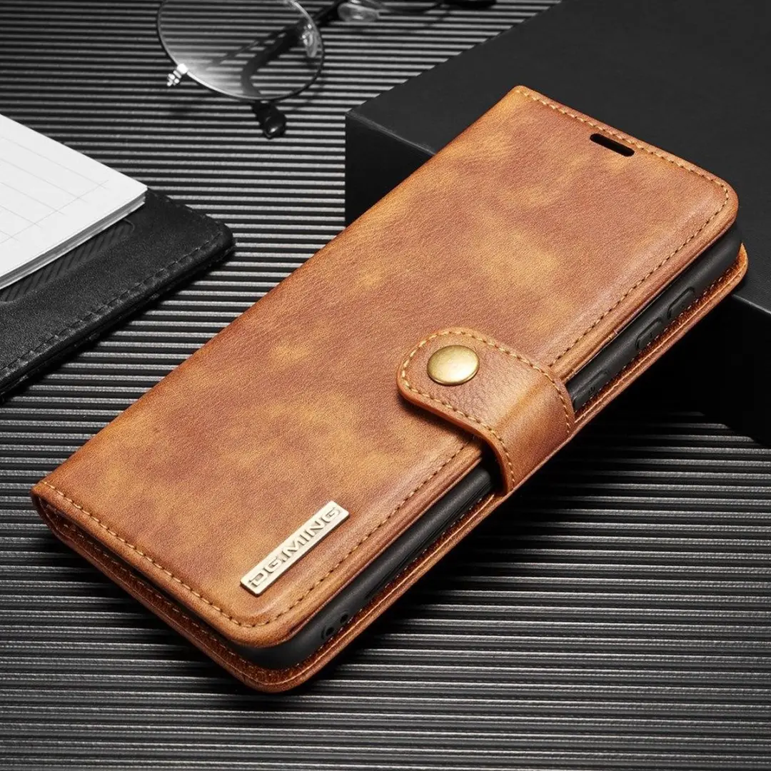 DG.MING Book Case Hoesje Samsung Galaxy S21 FE - 3 Pasjes - Bruin