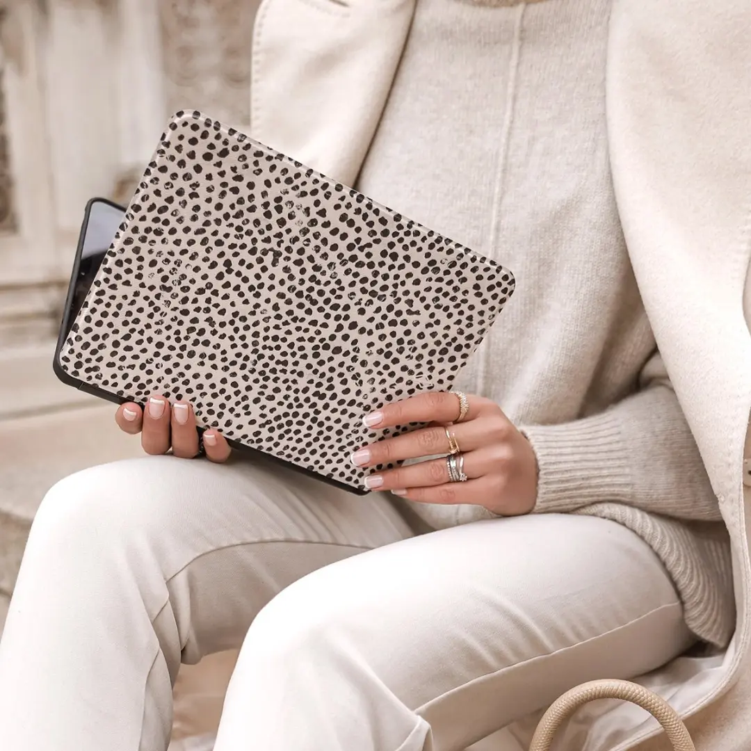 Burga Tablethoes iPad Air 11 FA_01IP_iPAD_AIR_11 - Almond Latte