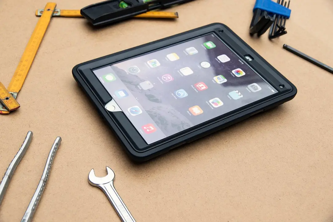 Mobiparts Tablethoes Apple iPad 10 2022 MP-123557 - Zwart - afbeelding 6 van 6