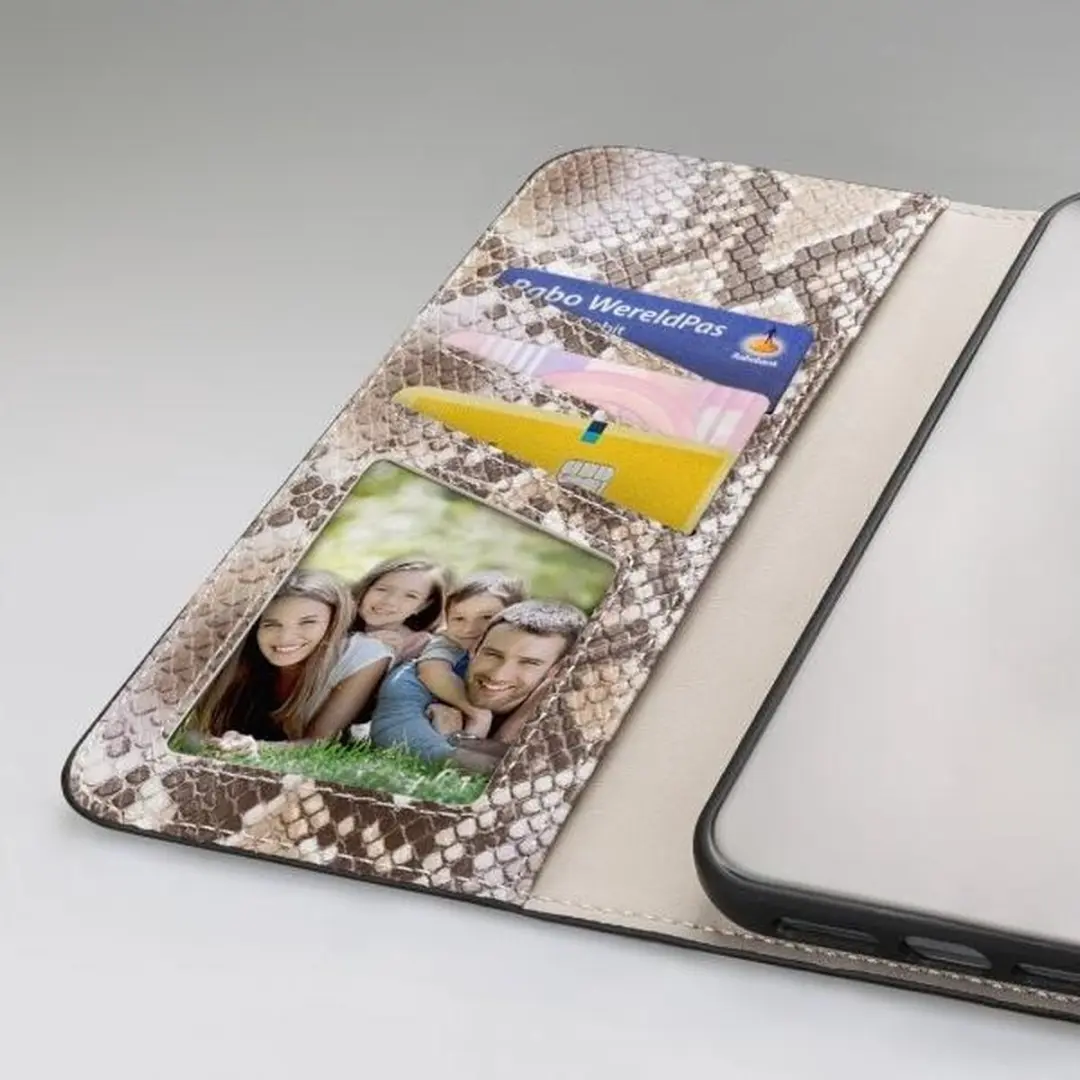 Mobilize iPhone 11 Pro Clutch Case - Slangenprint Beige - 5 Pasjes