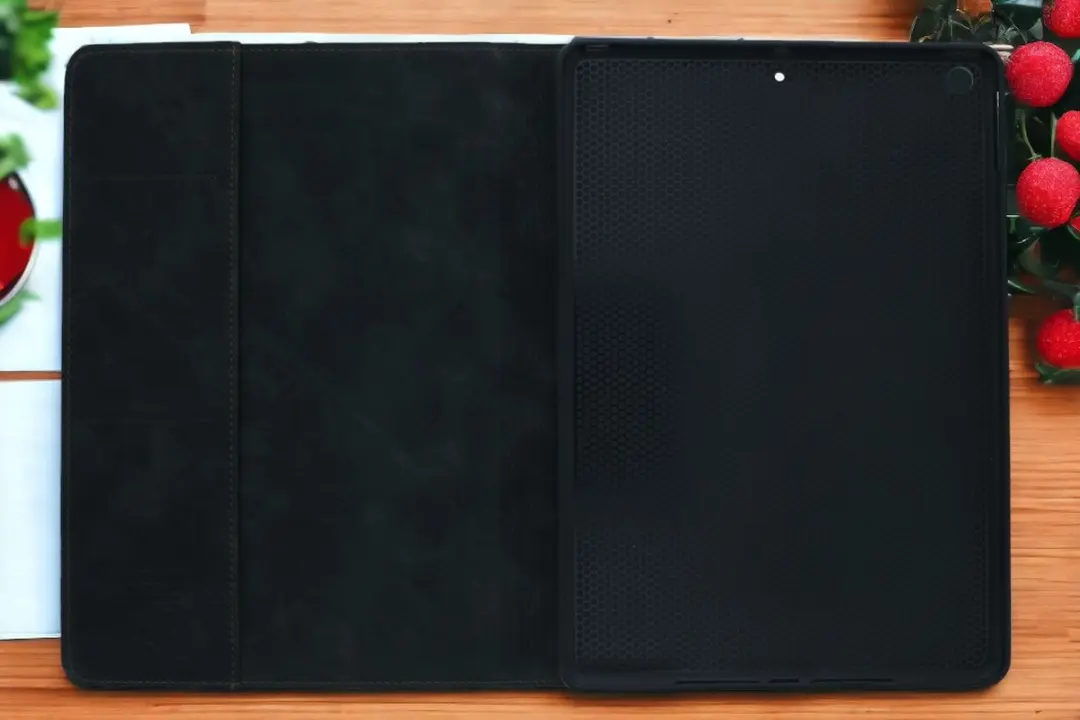 Caseme Bookcase Tablethoes - iPad 10.2" 2019-2021 - Zwart