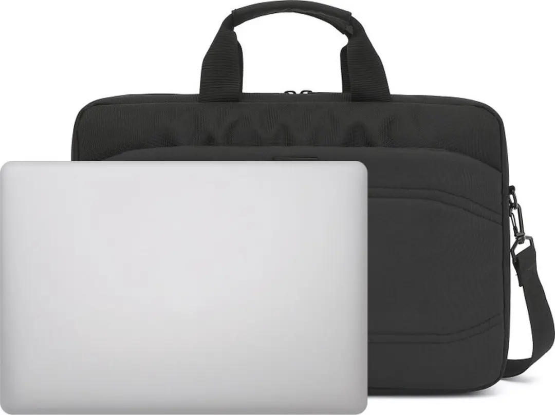 Mobilize Waterresistant Laptophoes 17.3 inch - Zwart