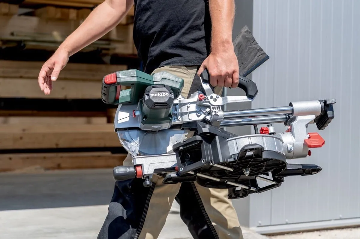 Metabo KGS 18 LTX BL 216 Accu-Afkortzaag 216mm - 18V - 2x 8Ah - afbeelding 3 van 3