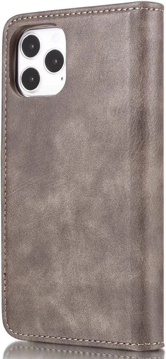 DG.MING Hoesje iPhone 13 2-in-1 Book Case - 3 Pasjes - Bruin