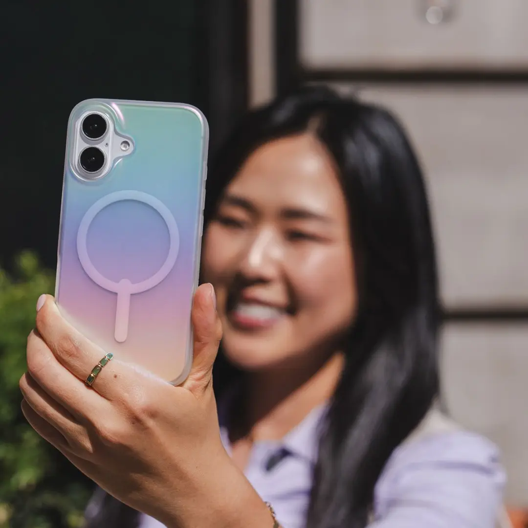 ZAGG Milan Snap Mag iPhone 16 Hoesje - iridescent - 702315110