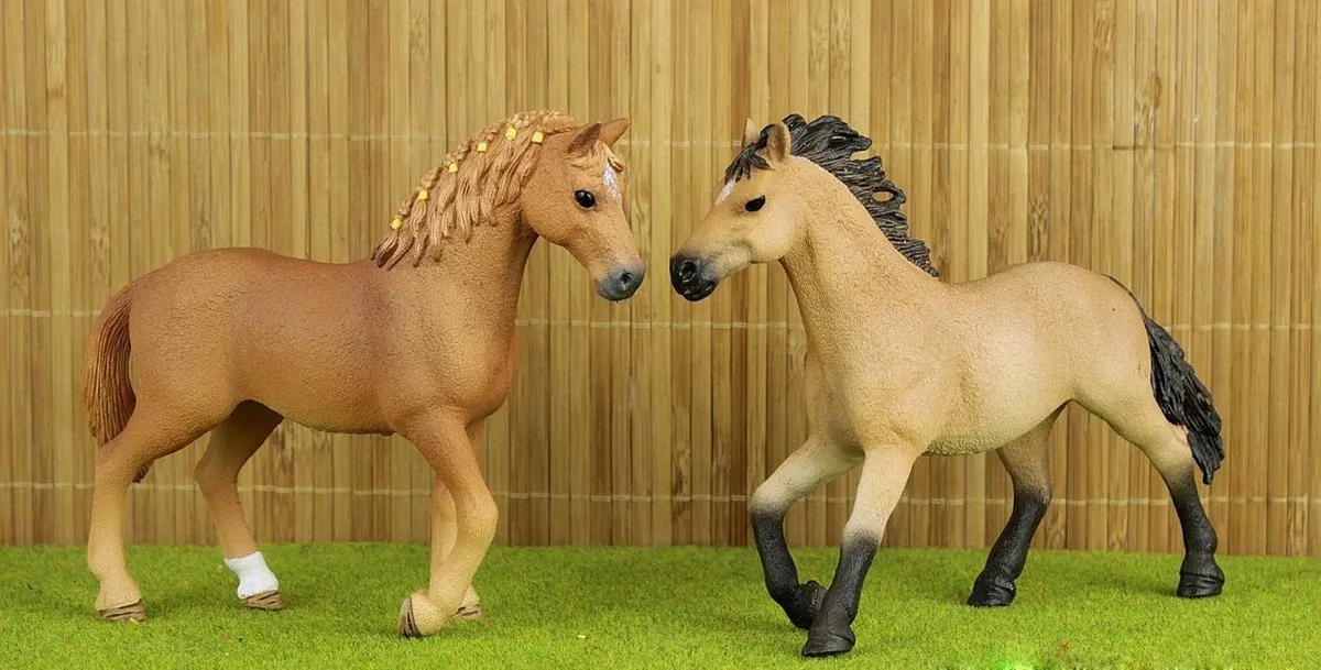 Schleich Horse Club Quarter Horse Merrie - Bruin