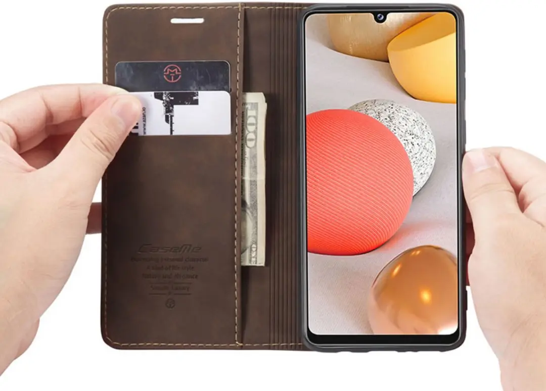 Caseme Hoesje Samsung Galaxy A42 5G Wallet Book - Magneetsluiting - 2 Pasjes - Donker Bruin