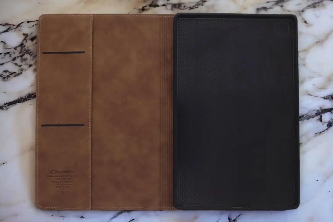 Caseme Bookcase Hoesje Samsung Galaxy Tab A7 Lite - Lichtbruin