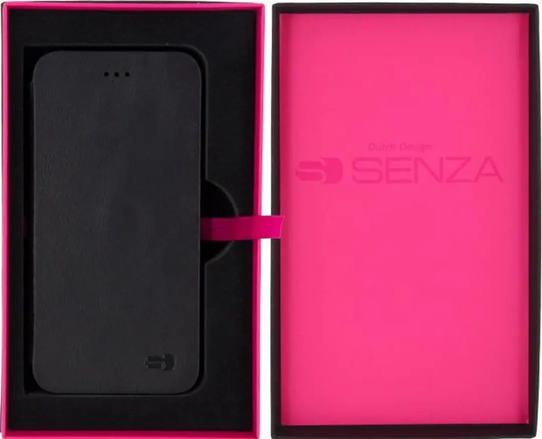 Senza Pure Skinny Serie BKLCS1024 iPhone 6/6s Hoesje - Echt Leer - 3 Pasjes - Zwart
