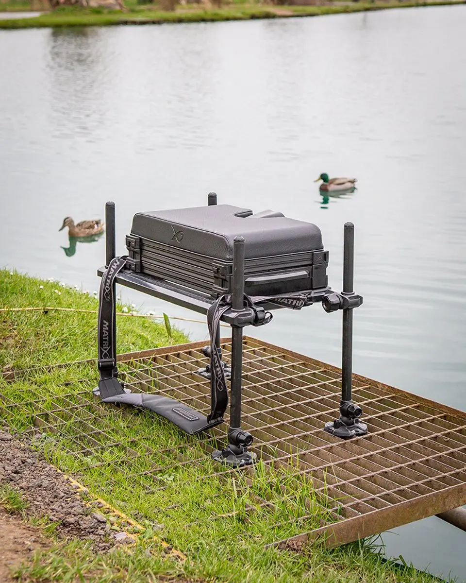 Matrix F25 Pro Seatbox - Black