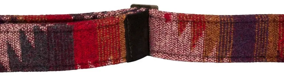 Fender Zion Strap Gitaarband - 2" - Paars Aztec