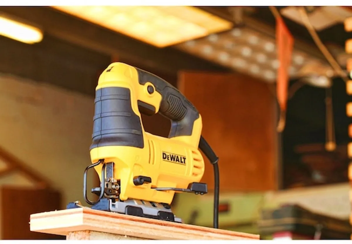 DeWalt DWE349-QS Decoupeerzaag 650W