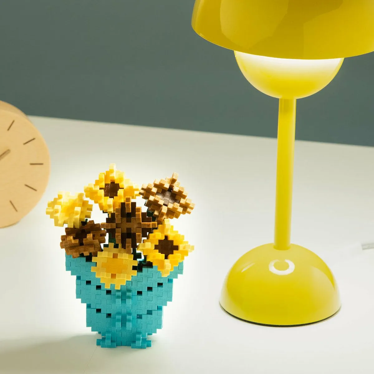 Plus-Plus Inspired - Van Gogh Zonnebloem - 5163 - Bouwspeelgoed kunstwerk - Constructiespeelgoed - Set met 350 bouwstenen - Vanaf 7 jaar