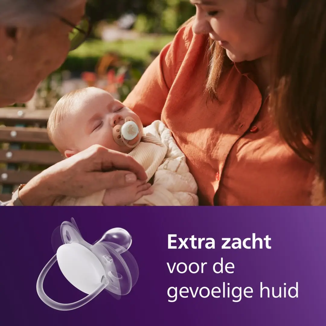 Philips Avent Ultra Soft Glow-in-the-dark Fopspeen - 4 Stuks