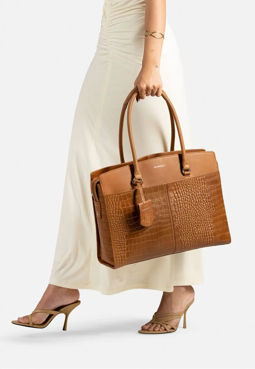 Burkely Cool Colbie Workbag 15.6" Laptoptas - 3 Vakken - Cognac