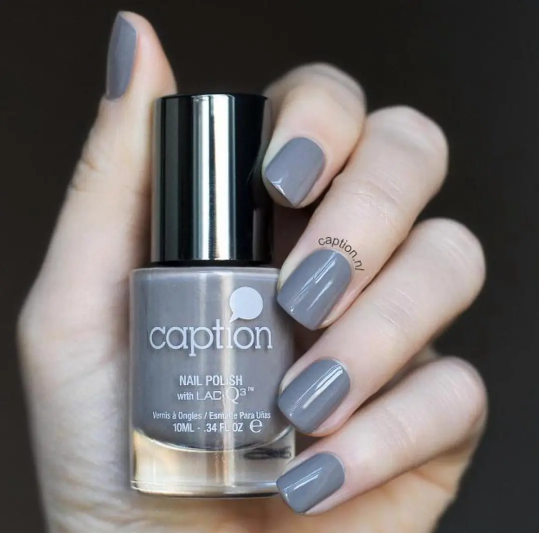 Young Nails Caption Basecoat Topcoat Warm Grijs - 3x10ml