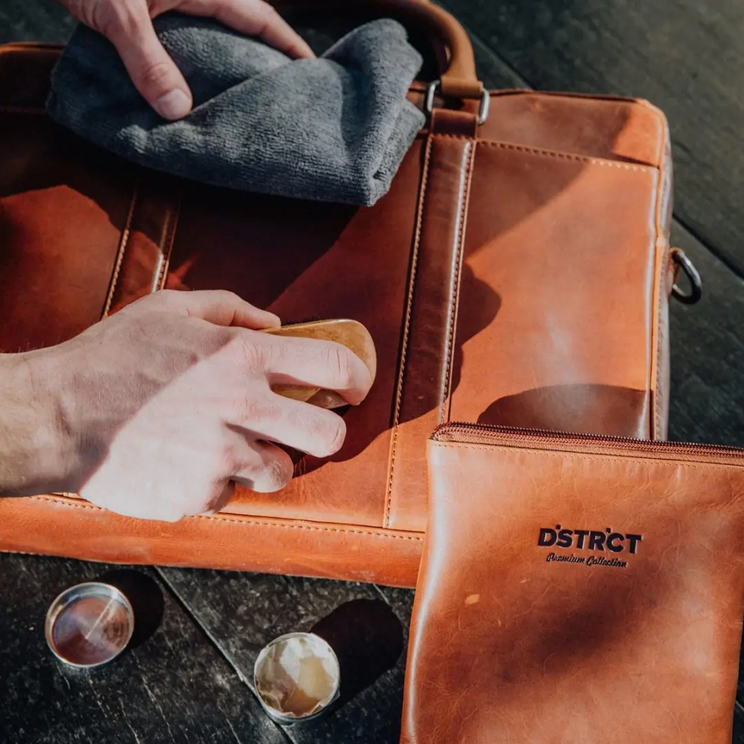 DSTRCT Premium Collection Backpack 230230.30 - 15,6" Laptoptas - Cognac