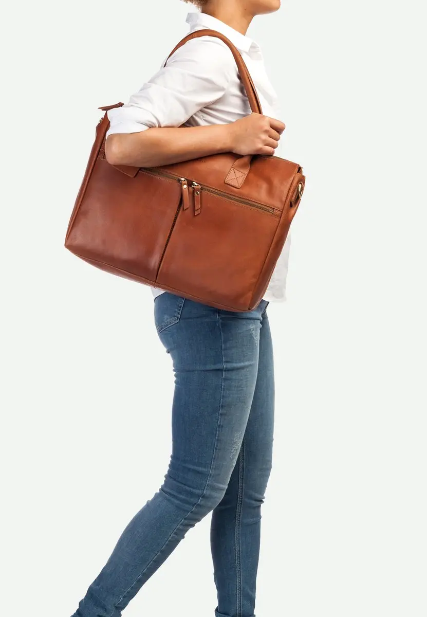 Burkely Valerie Laptoptas 15.6" - Cognac - MPN 9006988.22.24 - afbeelding 6 van 6