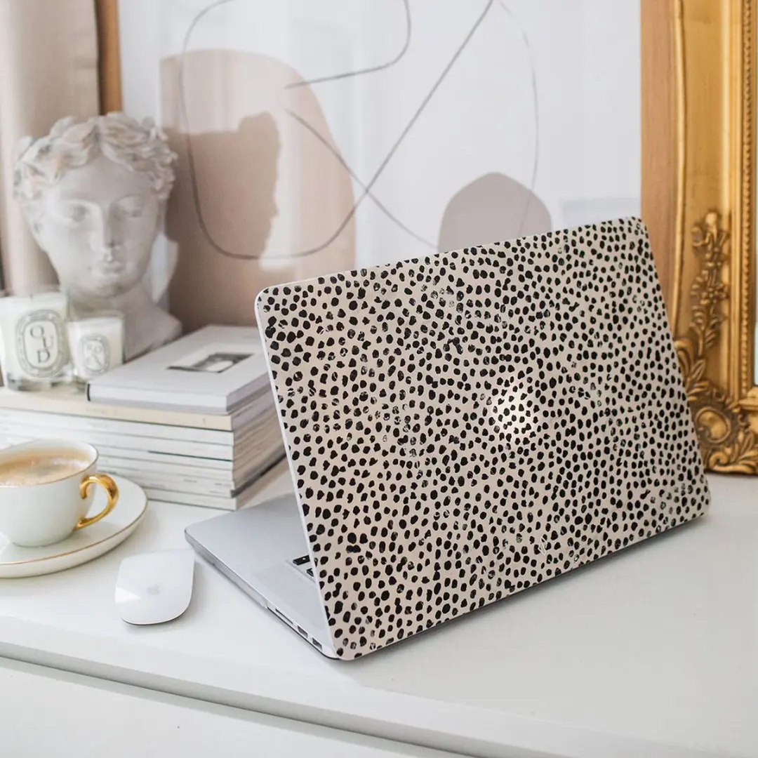 Burga Hard Case MBAI13_A2337 MacBook Air 13 2020 - Almond Latte