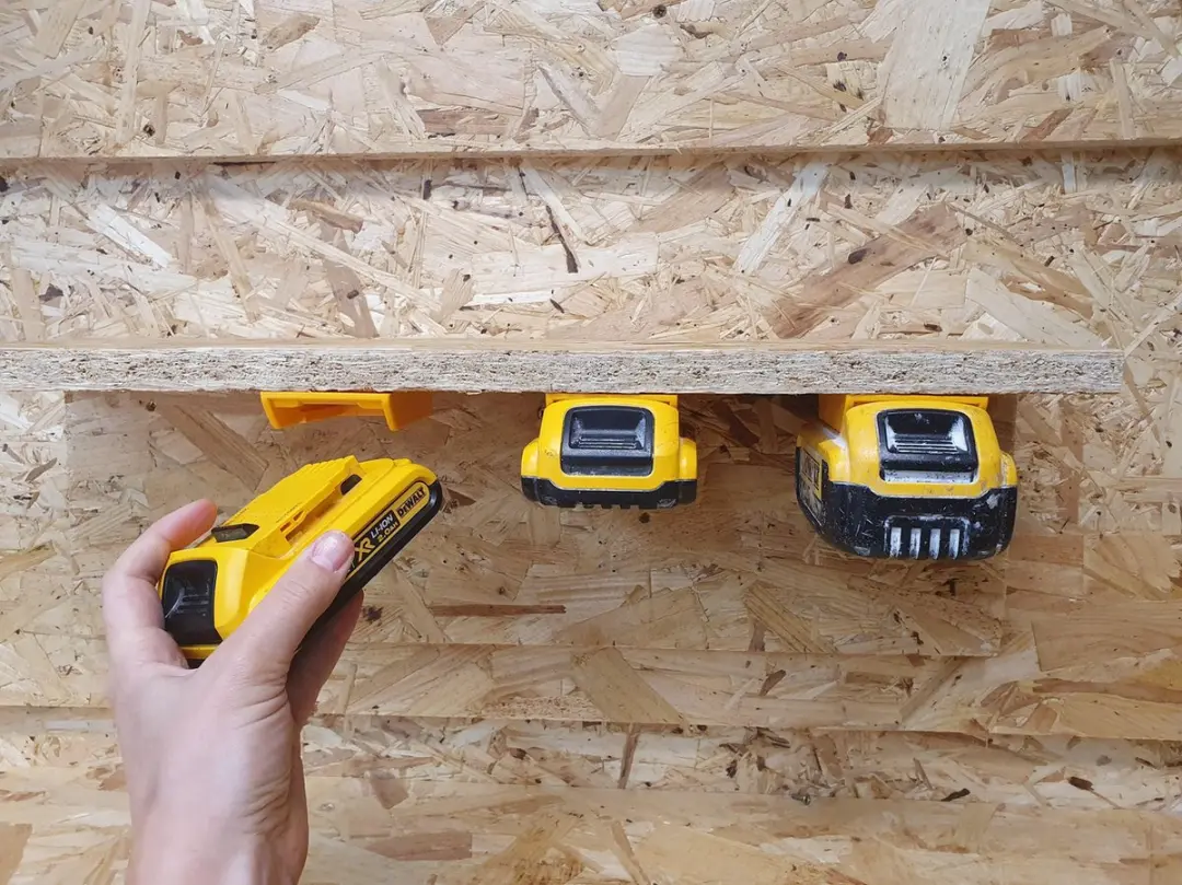 StealthMounts BM-DW20-YLW-6 Accuhouder DeWALT XR/FlexVolt - 6 Stuks - Geel