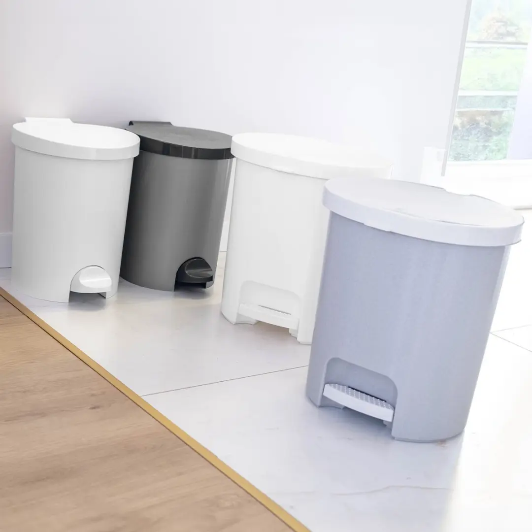 Curver Pedaalbak 15L - Zwart
