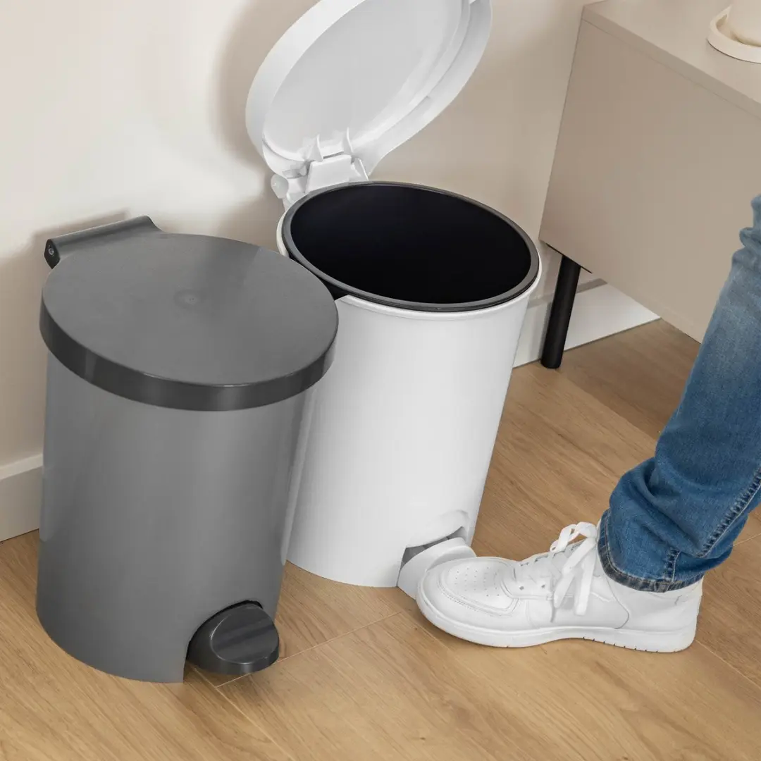 Curver Pedaalbak 15L - Zwart