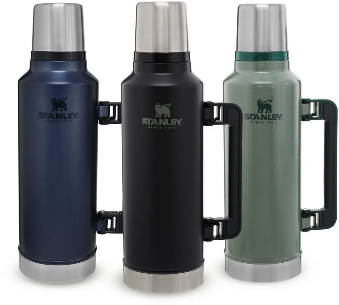 Stanley Classic Legendary Thermosfles 1.9L - Matte Black