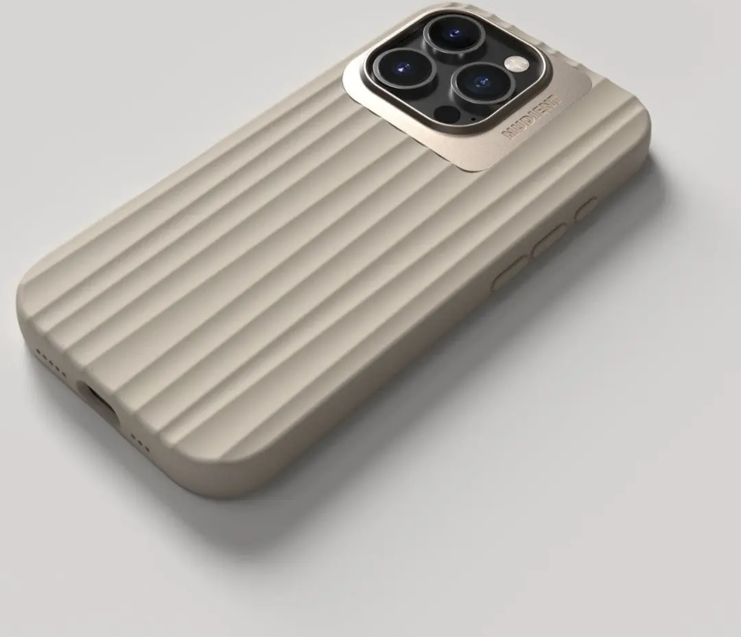 Nudient Bold MagSafe Case iPhone 16 Pro - Beige