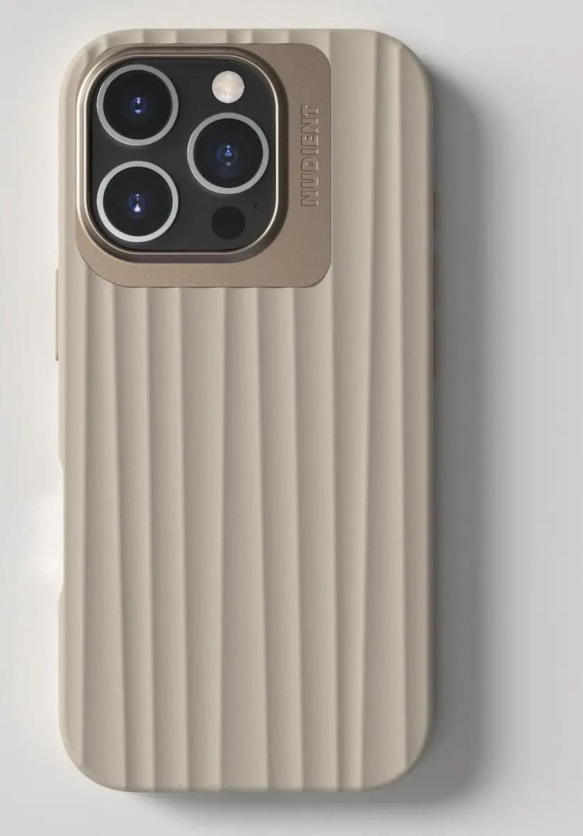 Nudient Bold MagSafe Case iPhone 16 Pro - Beige