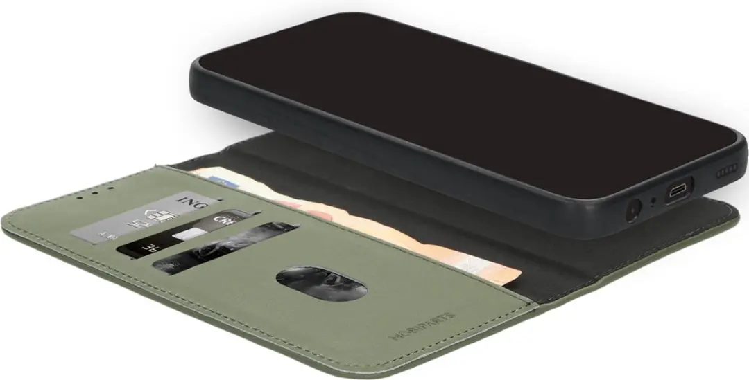 Mobiparts MP-127230 Hoesje iPhone 16 Pro Max - Groen