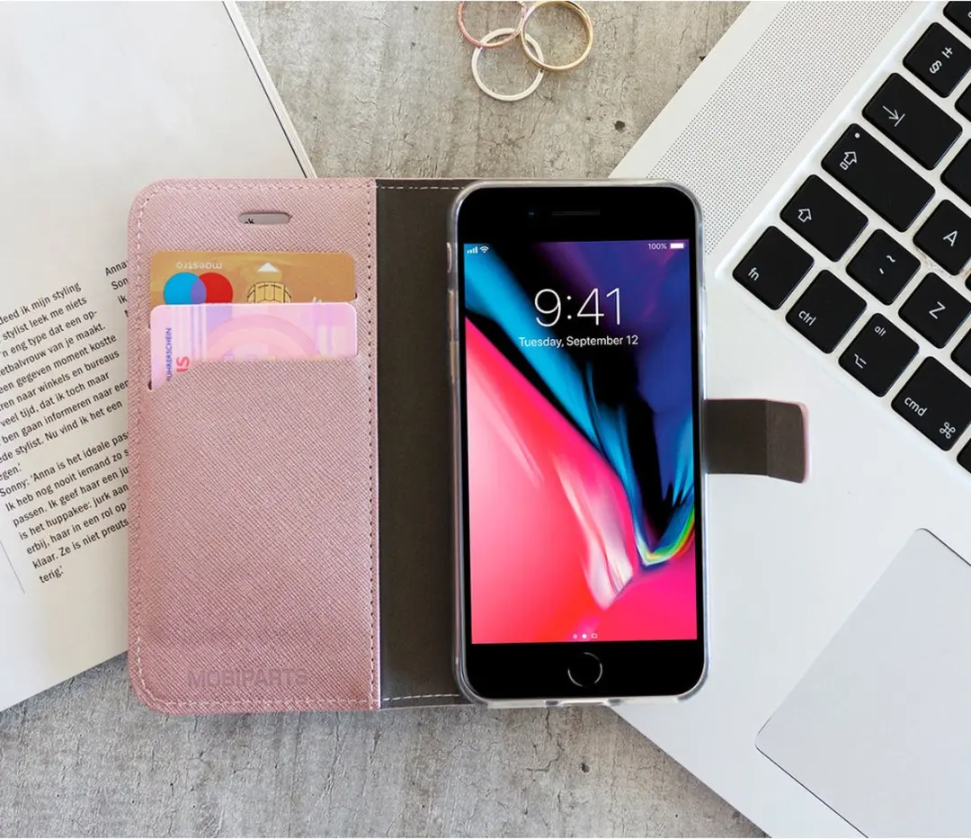 Mobiparts MP-97432 Hoesje iPhone 11 Pro - Roze