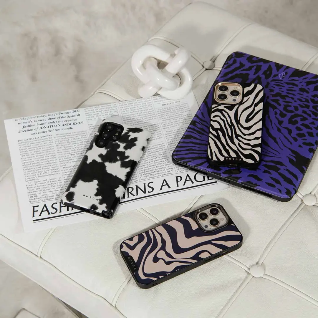 Burga Telefoonhoesje iPhone 15 Achromatic - UN_03_IP15_TH