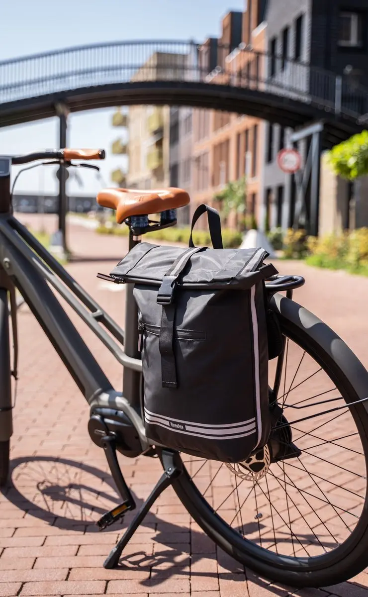 Beagles Bicycle Originals Fietstas Rugtas - 30L - 15.6 Inch Laptop - Zwart