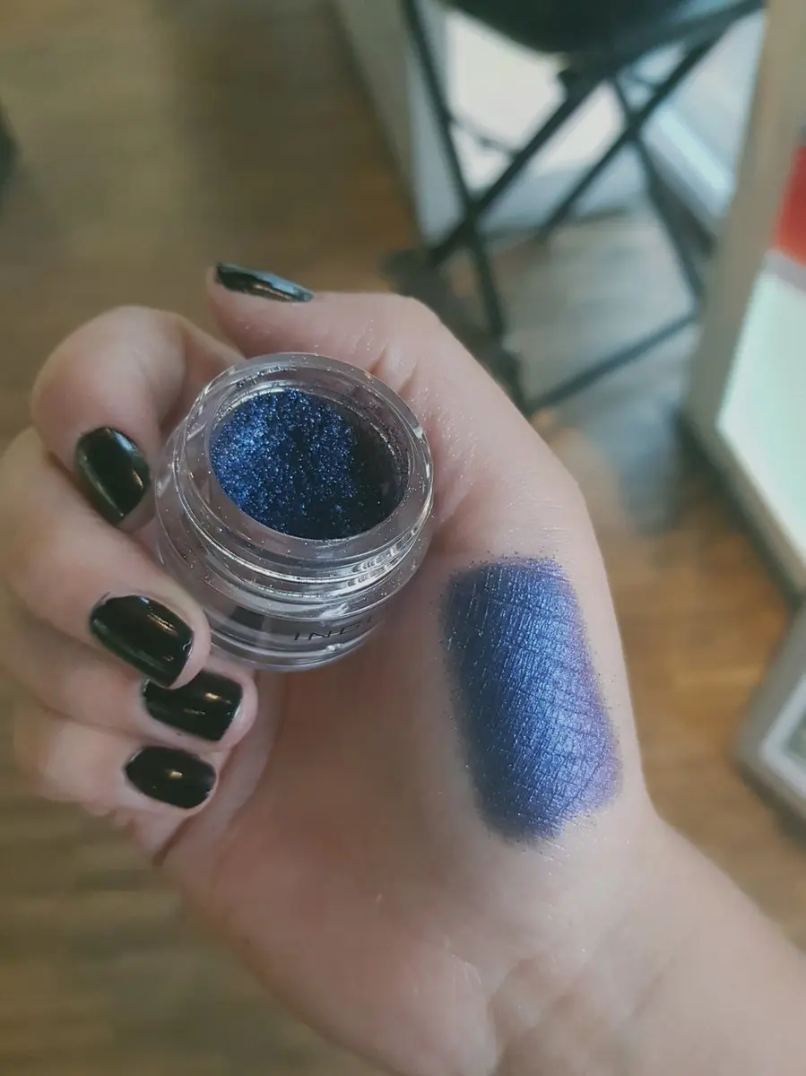 Inglot AMC Pure Pigment Oogschaduw 136 - 2g