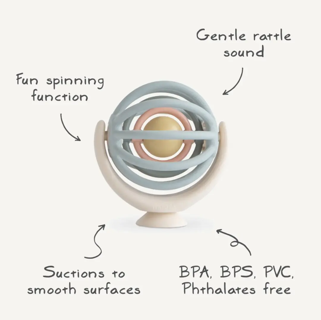 Mushie Suction Spinner Ball - Rustgevend - 1 Stuk