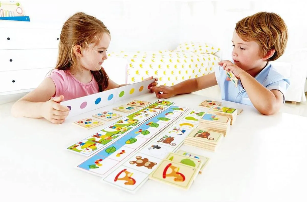 Hape Listen to Clues Houten Spel - 407154 - Geel