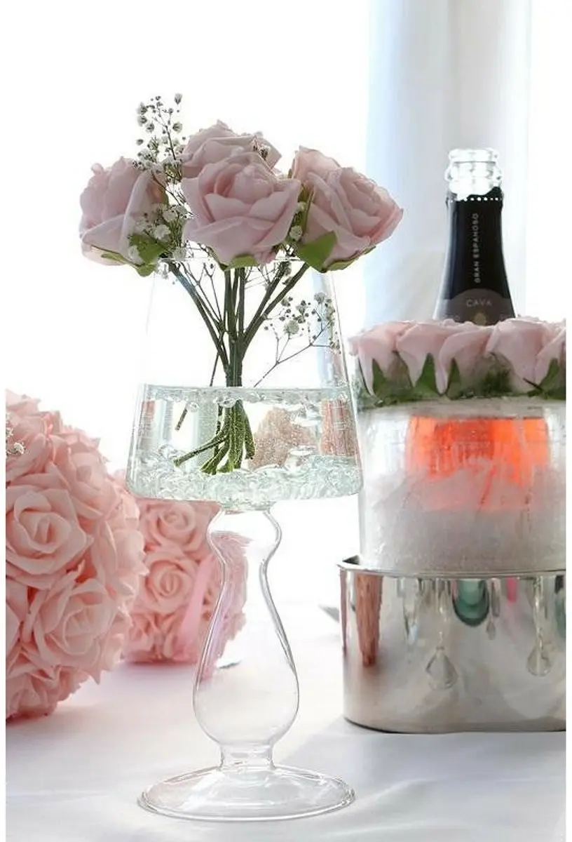 Ideas4seasons Lichtroze Foam Roosjes - 28 Stuks