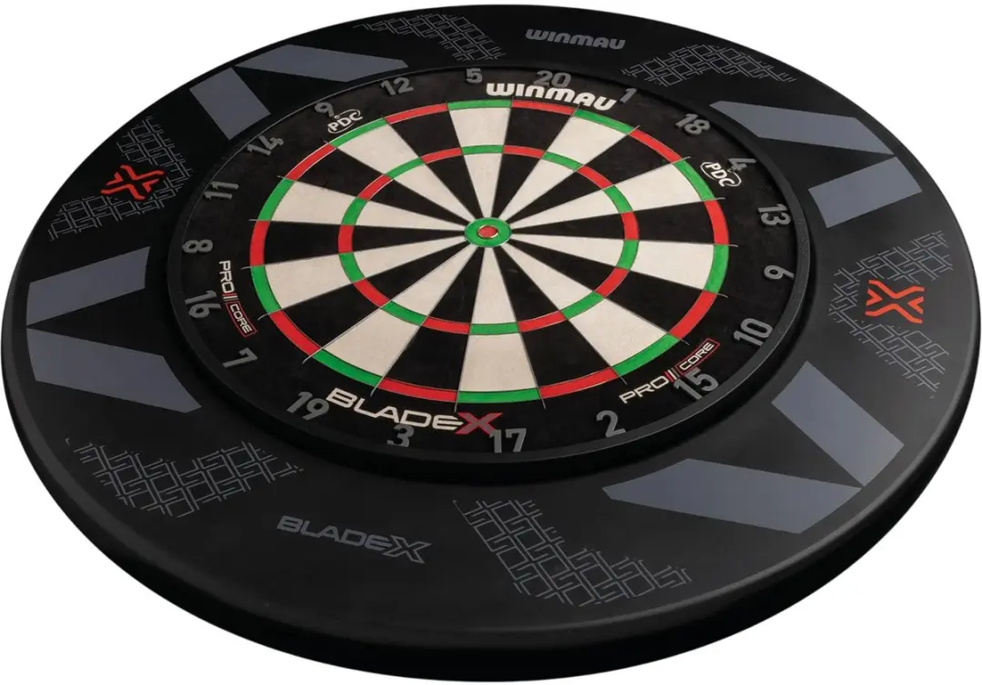 Winmau Blade X Dartbord Surround - Zwart Rood