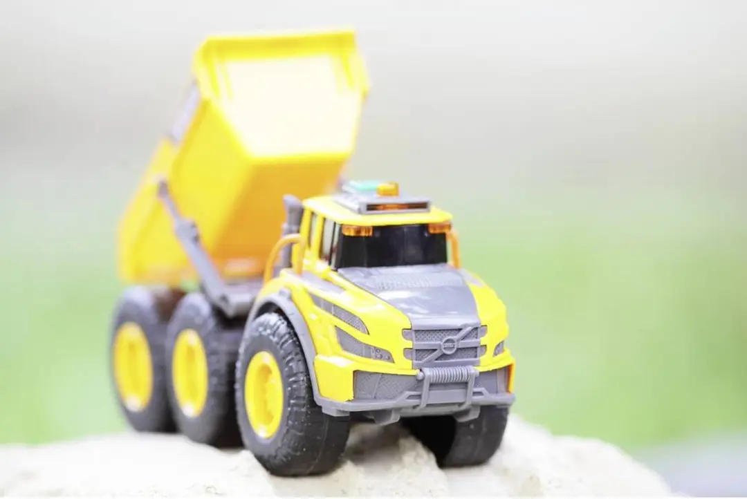 Dickie Toys Volvo Articulated Hauler Bouwvoertuig 203723007 - Multi Color - afbeelding 6 van 6