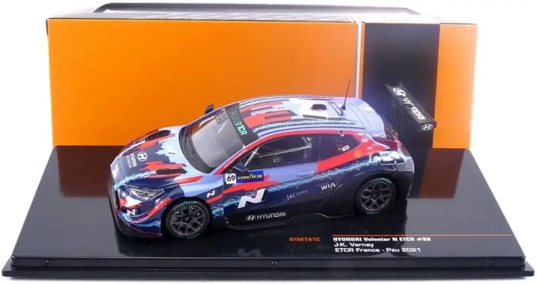 Hyundai Veloster N ETCR #69 IXO Models