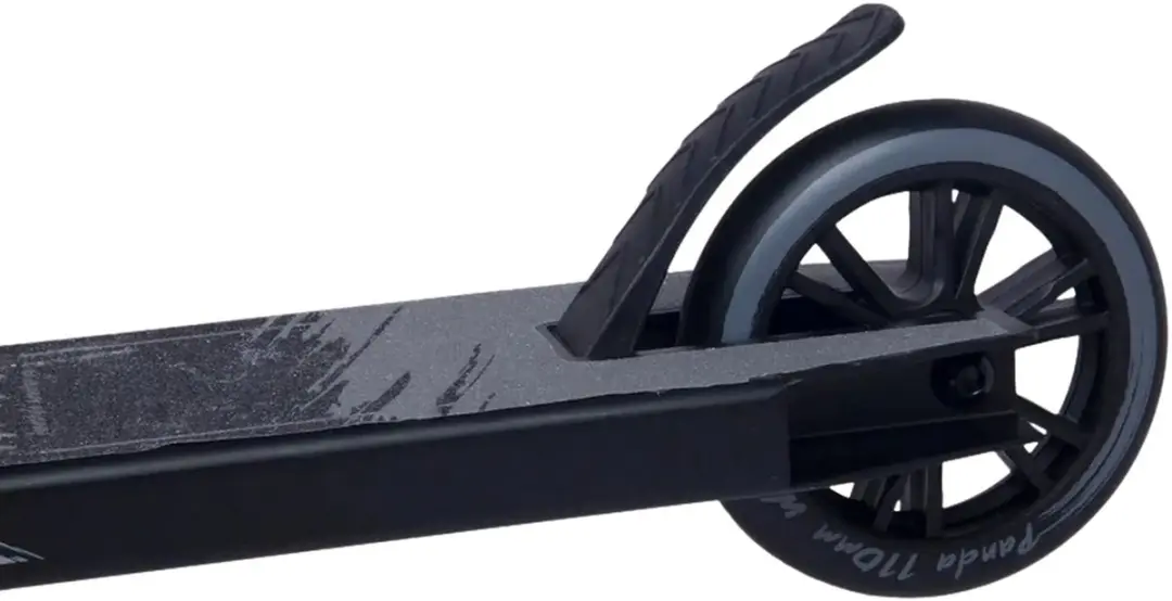 Panda Initio v2 Stuntstep - 110 Inch - Zwart