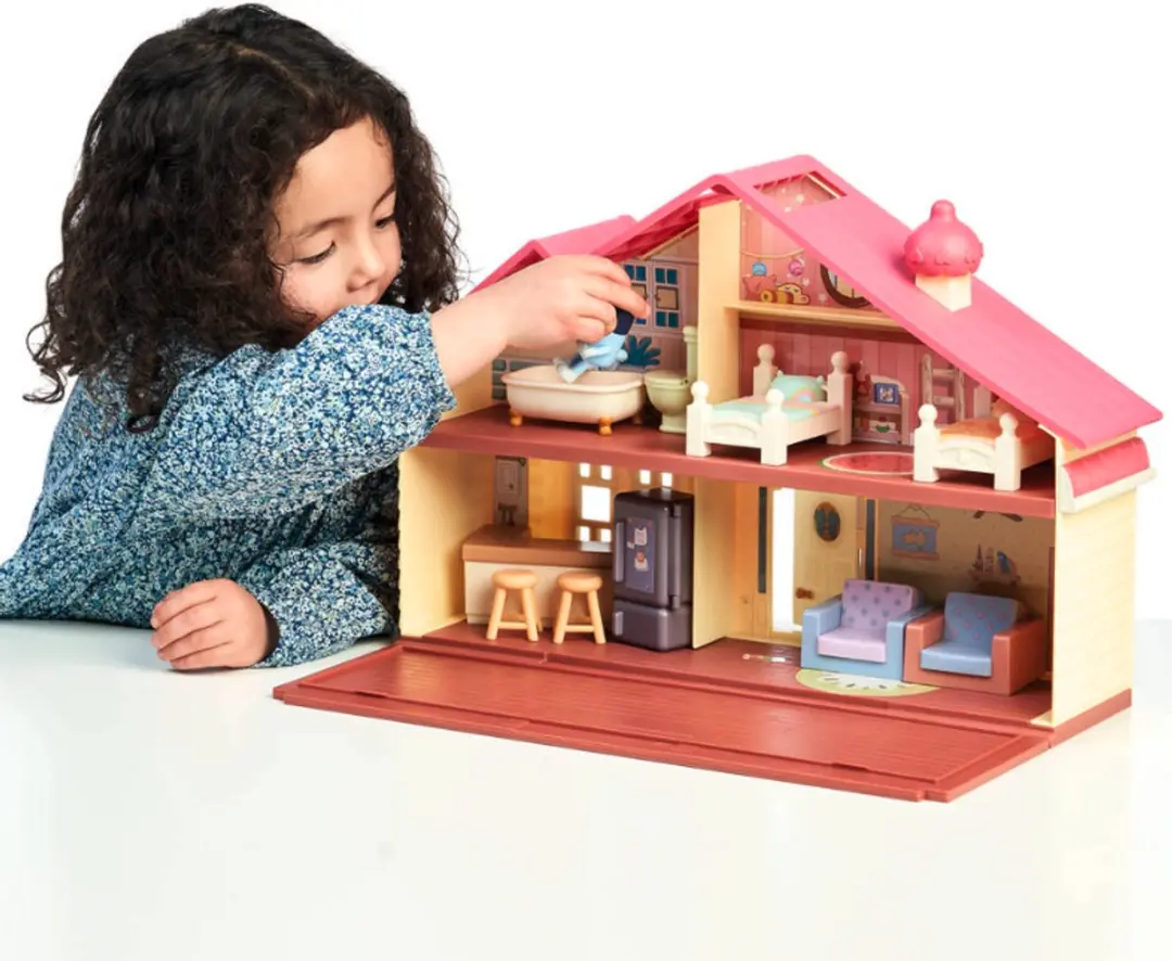 Moose Toys Bluey Speelhuis - 29x45cm - 1 Figuur + 12 Accessoires
