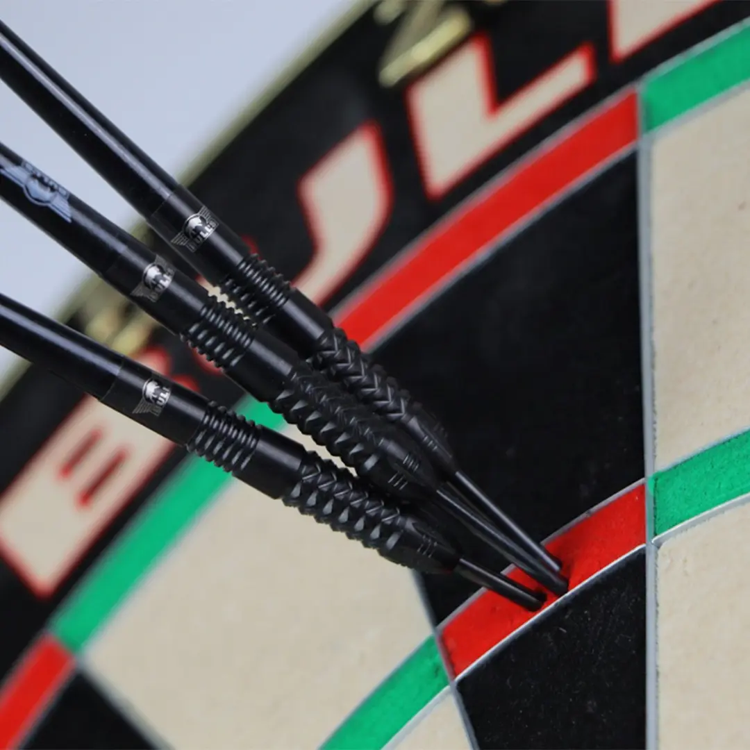 Bull's Caliber Black Dartpijlen 22g - 3 Stuks