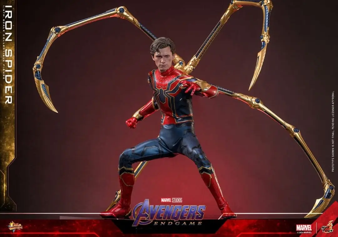 Hot Toys Avengers Endgame Iron Spider 1/6 Action Figuur - 28cm - Multi