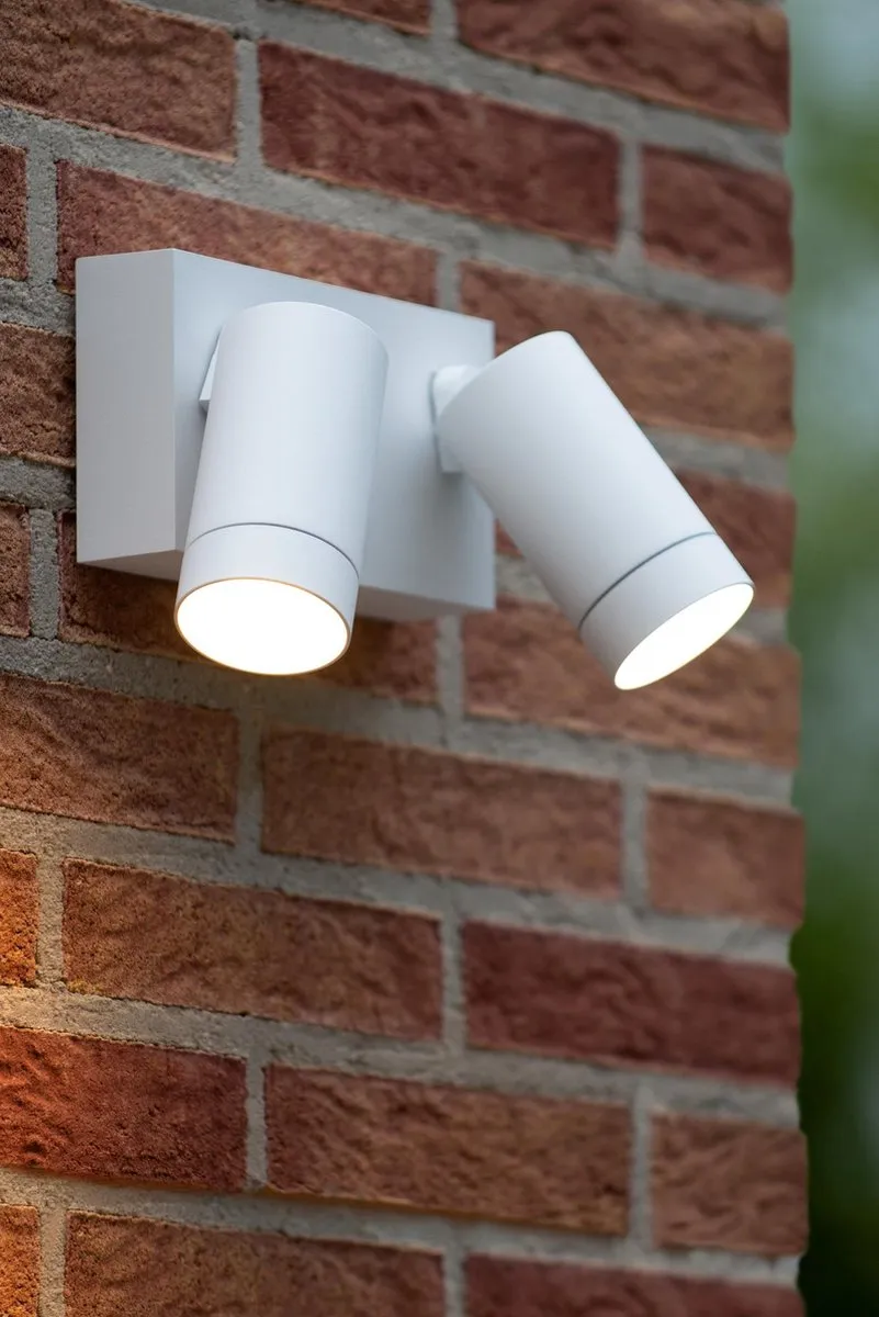 Lucide Taylor Wandspot 2xGU10 - IP54 Bewegingssensor Wit