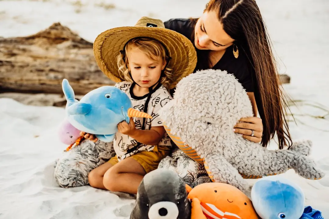 Bunnies By The Bay Beloega Walvis Knuffel 55cm - Grijs